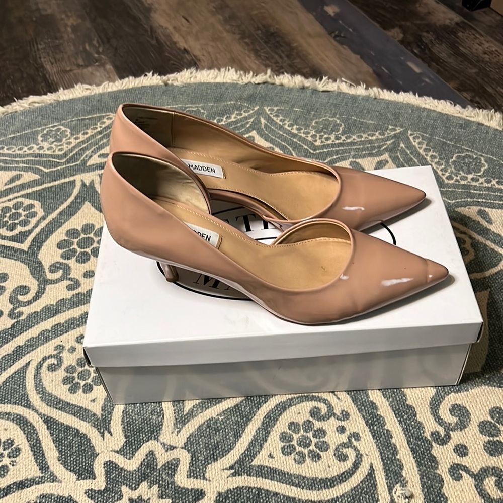 Steve Madden Camelot Blush Size 9